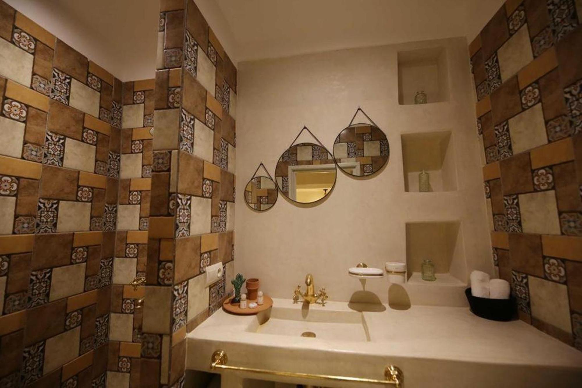 Riad Oum H&N Sidi Abdallah Ghiat Bagian luar foto
